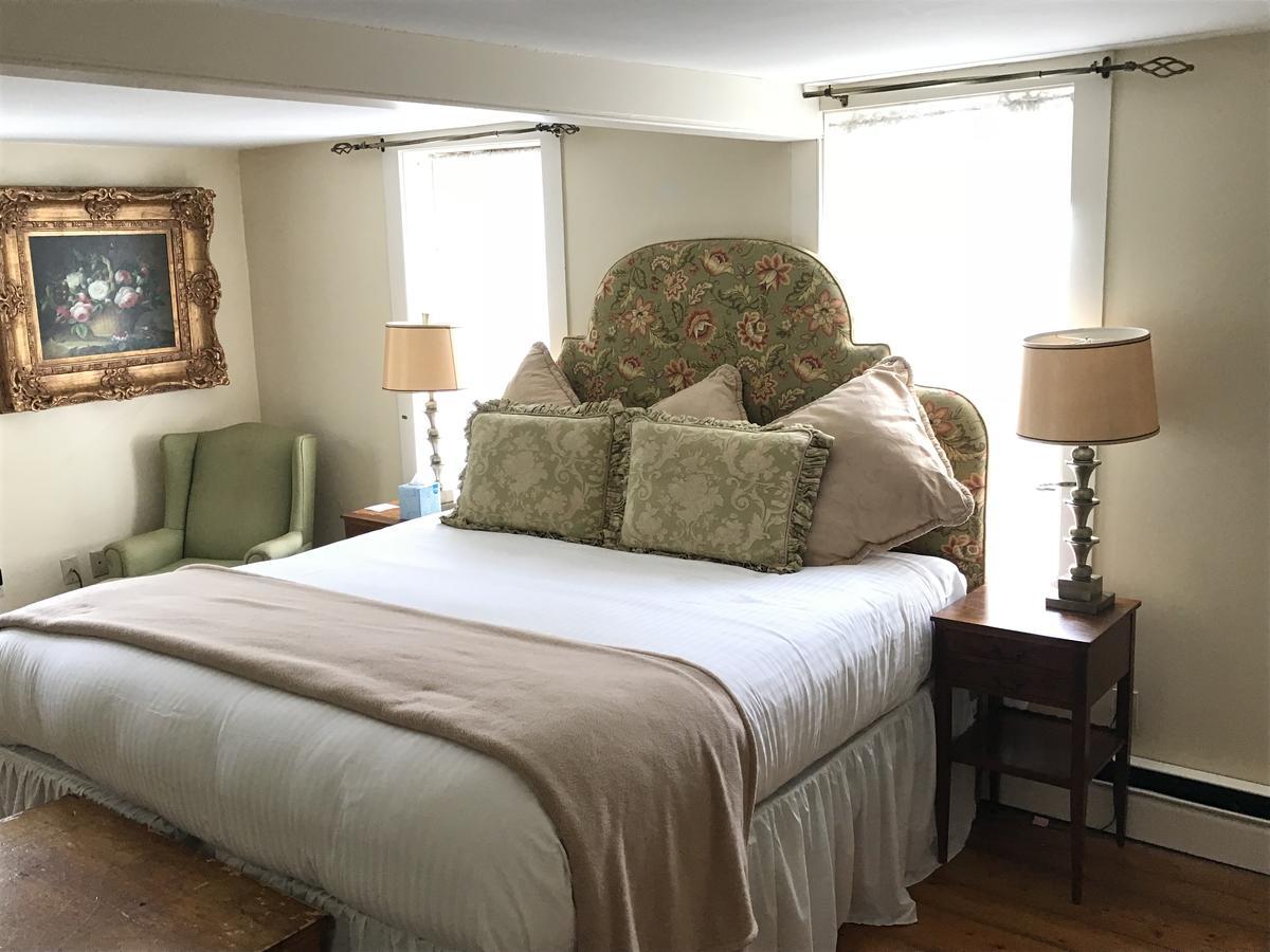 Admiral Farragut Inn Newport Exterior photo